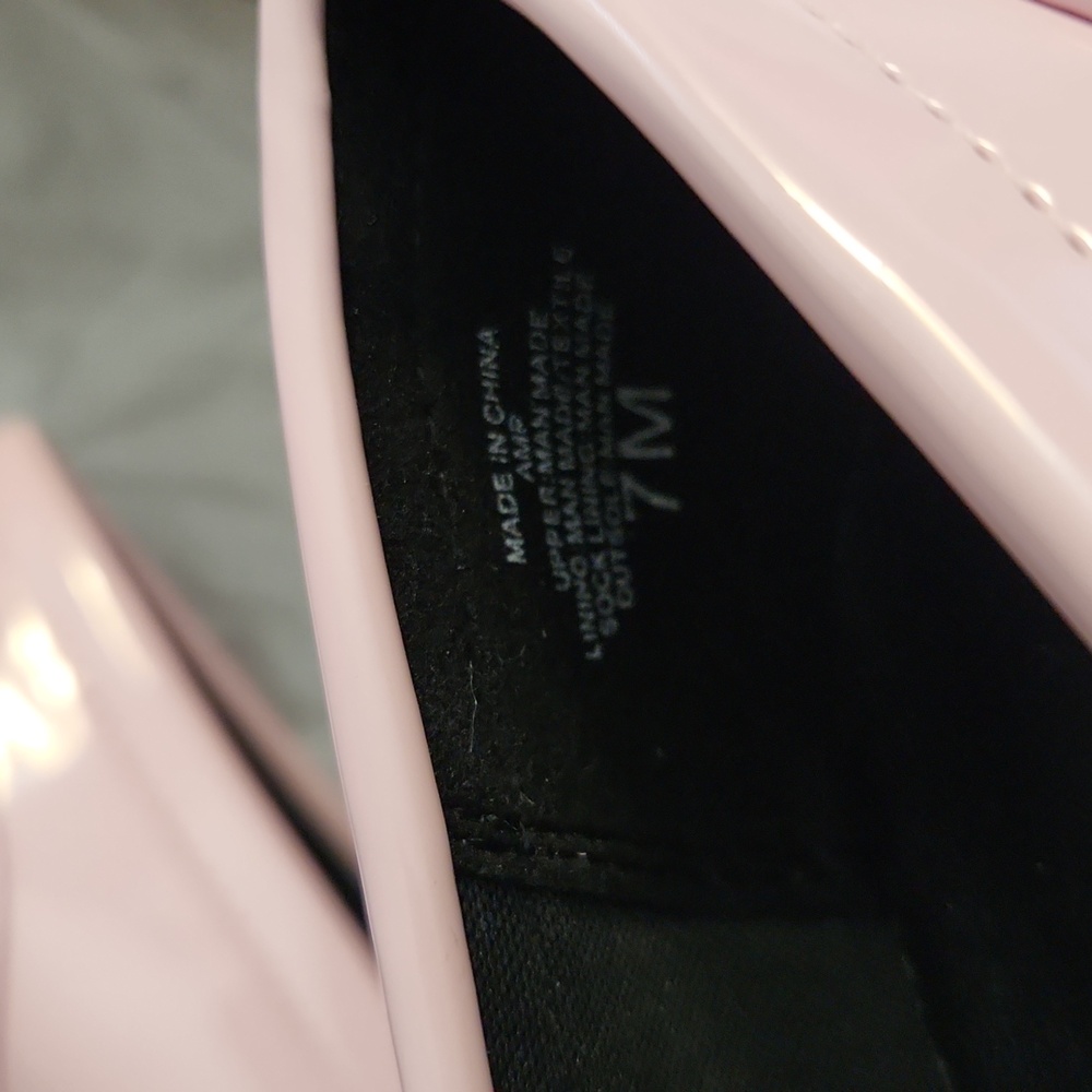 Soda Lug Platform Chunky Pink Loafers Size Size 7 NEW - Picture 8 of 14